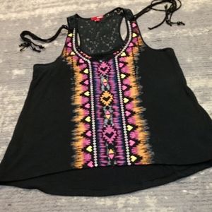 5 For 25.00/EUC Aztec  tunic,Lg.Stunning!